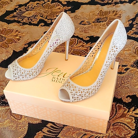 Mishka Badgley silver rhinestone peep toe pumps. Bling 8.5 NEW - Picture 1 of 6